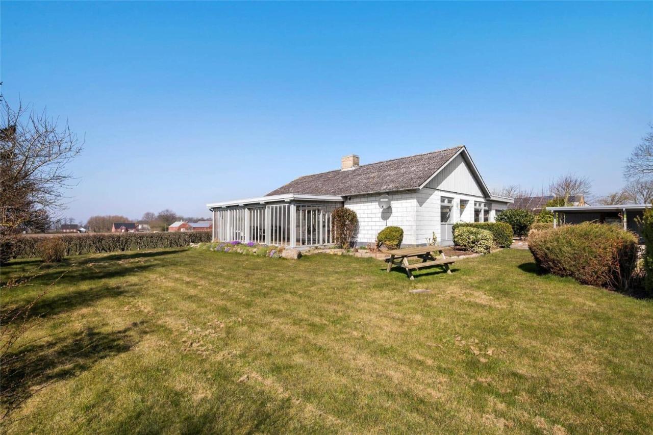 Tklhus Aeroe Villa Aeroskobing Exterior photo