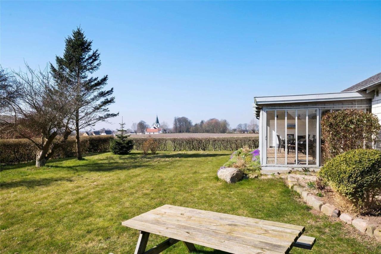Tklhus Aeroe Villa Aeroskobing Exterior photo